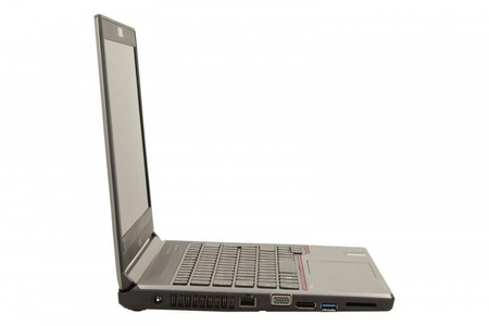 Fujitsu Lifebook E734 Core i3 4100M (4-gen.) 2,5 GHz / 4 GB / 120 SSD / 13,3'' / Win 10 Prof. (Update) / kamerka